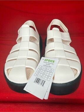 CROCS white fisherman sandals with black platform